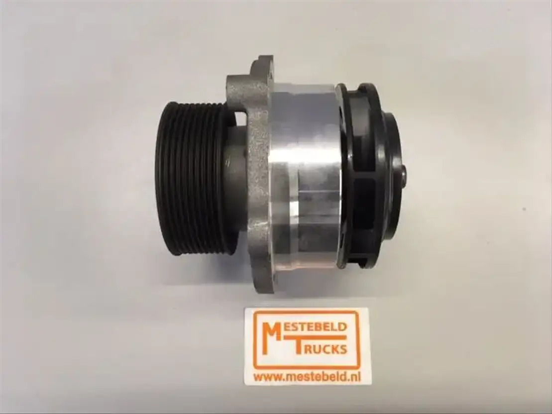 DAF Waterpomp XF105 - CF85 - Sistema de arrefecimento por Camião: foto 2 DAF Waterpomp XF105 - CF85 - Sistema de arrefecimento por Camião: foto 2
