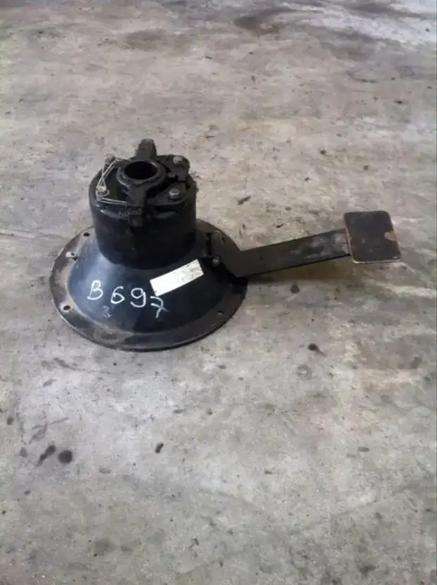 Diversen DIV. Stoel op draaiplateau - Cabine e interior por Camião: foto 2 Diversen DIV. Stoel op draaiplateau - Cabine e interior por Camião: foto 2