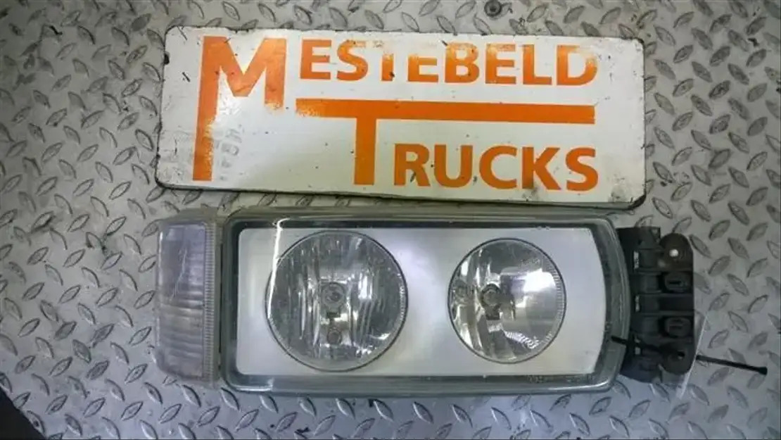 Iveco Koplamp rechts - Sistema elétrico por Camião: foto 1 Iveco Koplamp rechts - Sistema elétrico por Camião: foto 1