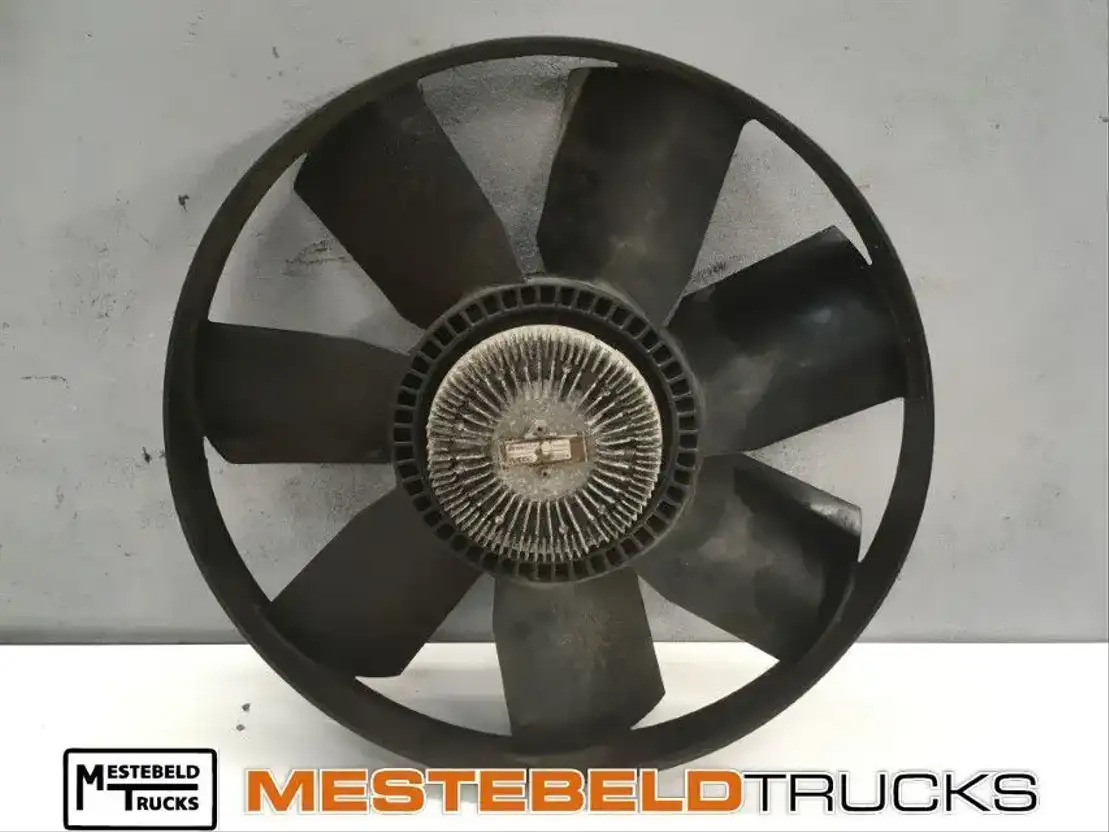 Iveco Visco vin + koppeling F4AE0481A Tector - Sistema de arrefecimento por Camião: foto 1 Iveco Visco vin + koppeling F4AE0481A Tector - Sistema de arrefecimento por Camião: foto 1