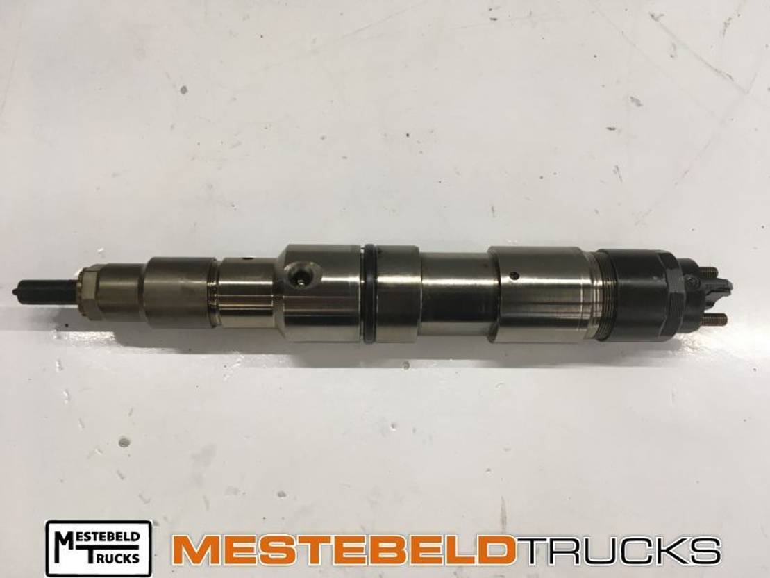 MAN Injector D0836 LFL60 - Sistema de combustível por Veículo comercial: foto 1 MAN Injector D0836 LFL60 - Sistema de combustível por Veículo comercial: foto 1