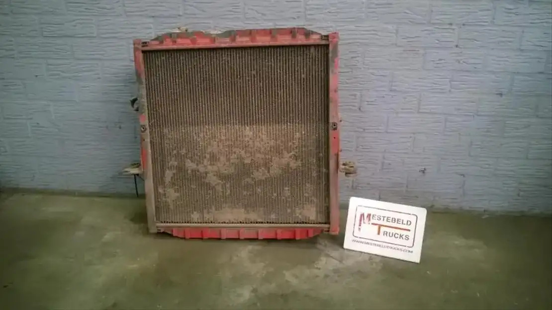 MAN Radiateur - Sistema de arrefecimento por Camião: foto 1 MAN Radiateur - Sistema de arrefecimento por Camião: foto 1