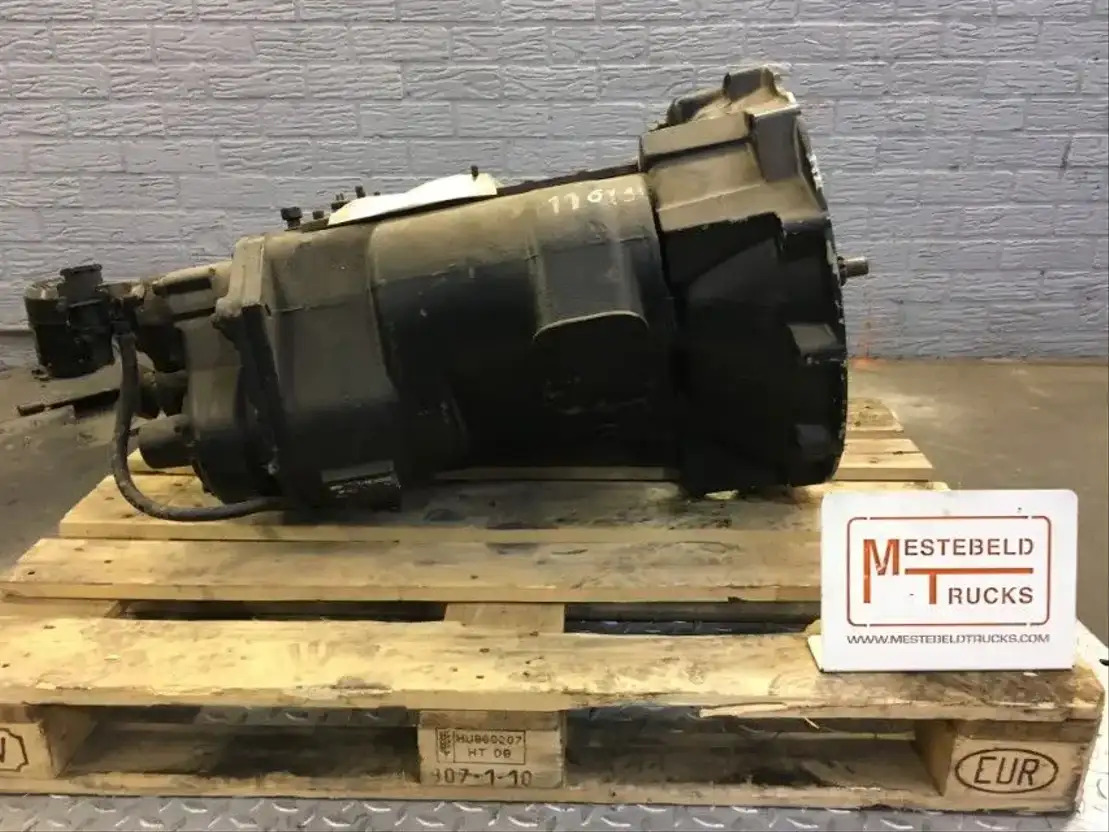 MAN Versn bak RTO 11613 gereviseerd - Caixas de velocidade e peças por Camião: foto 1 MAN Versn bak RTO 11613 gereviseerd - Caixas de velocidade e peças por Camião: foto 1