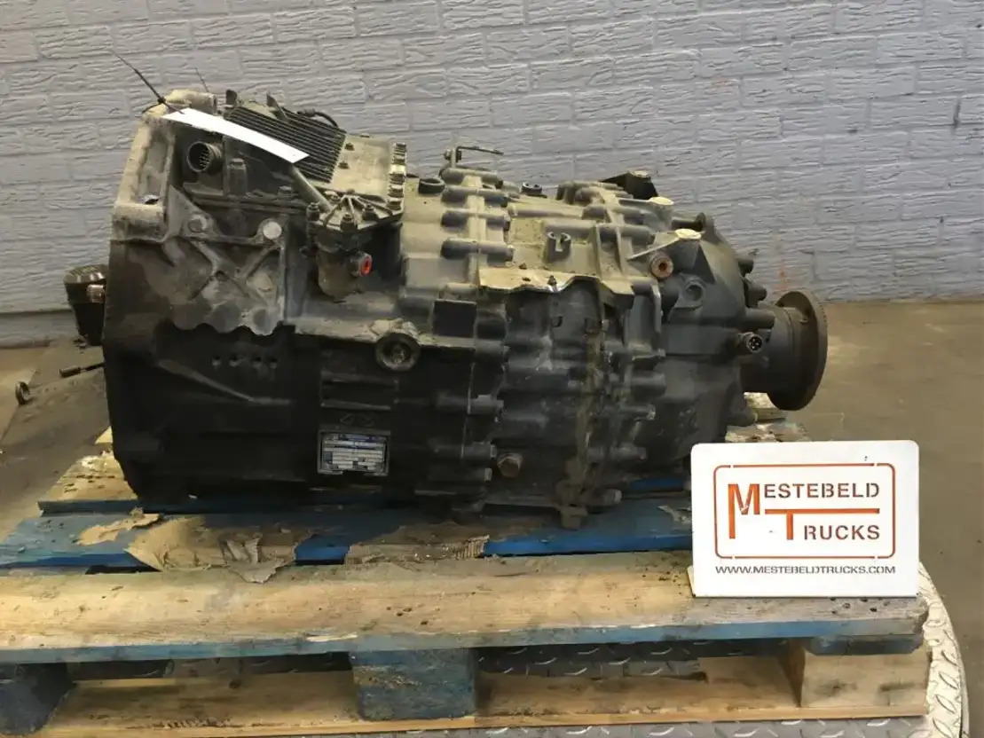 MAN Versnellingsbak 12AS2301TD - Caixas de velocidade e peças por Camião: foto 1 MAN Versnellingsbak 12AS2301TD - Caixas de velocidade e peças por Camião: foto 1