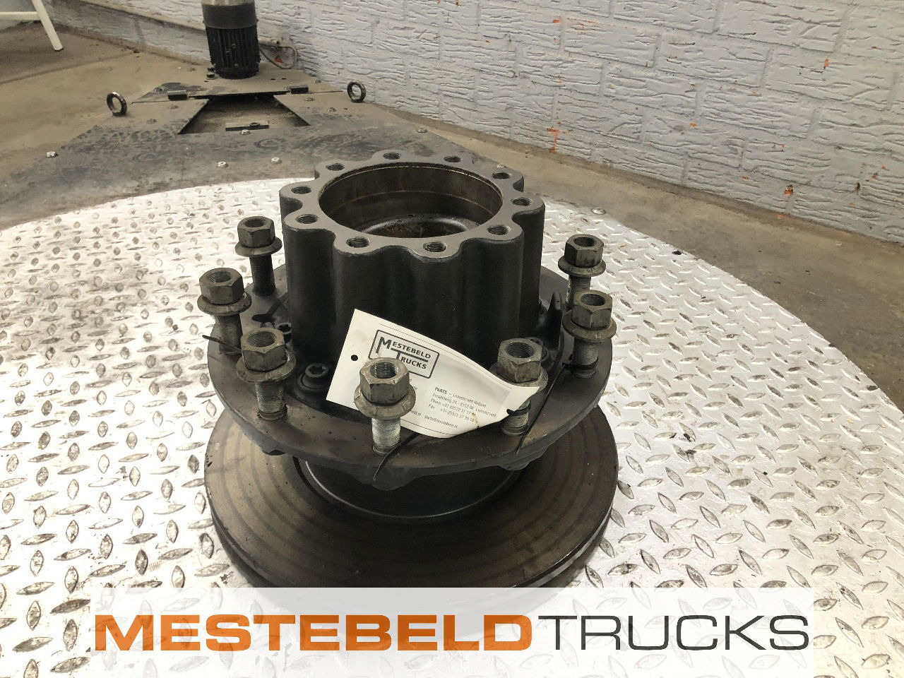 Mercedes-Benz Achterasnaaf - Eixo traseiro por Camião: foto 1 Mercedes-Benz Achterasnaaf - Eixo traseiro por Camião: foto 1