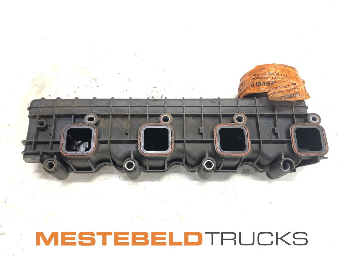 Mercedes-Benz Inlaatspruitstuk OM 904 LA - Motor e peças por Camião: foto 1 Mercedes-Benz Inlaatspruitstuk OM 904 LA - Motor e peças por Camião: foto 1