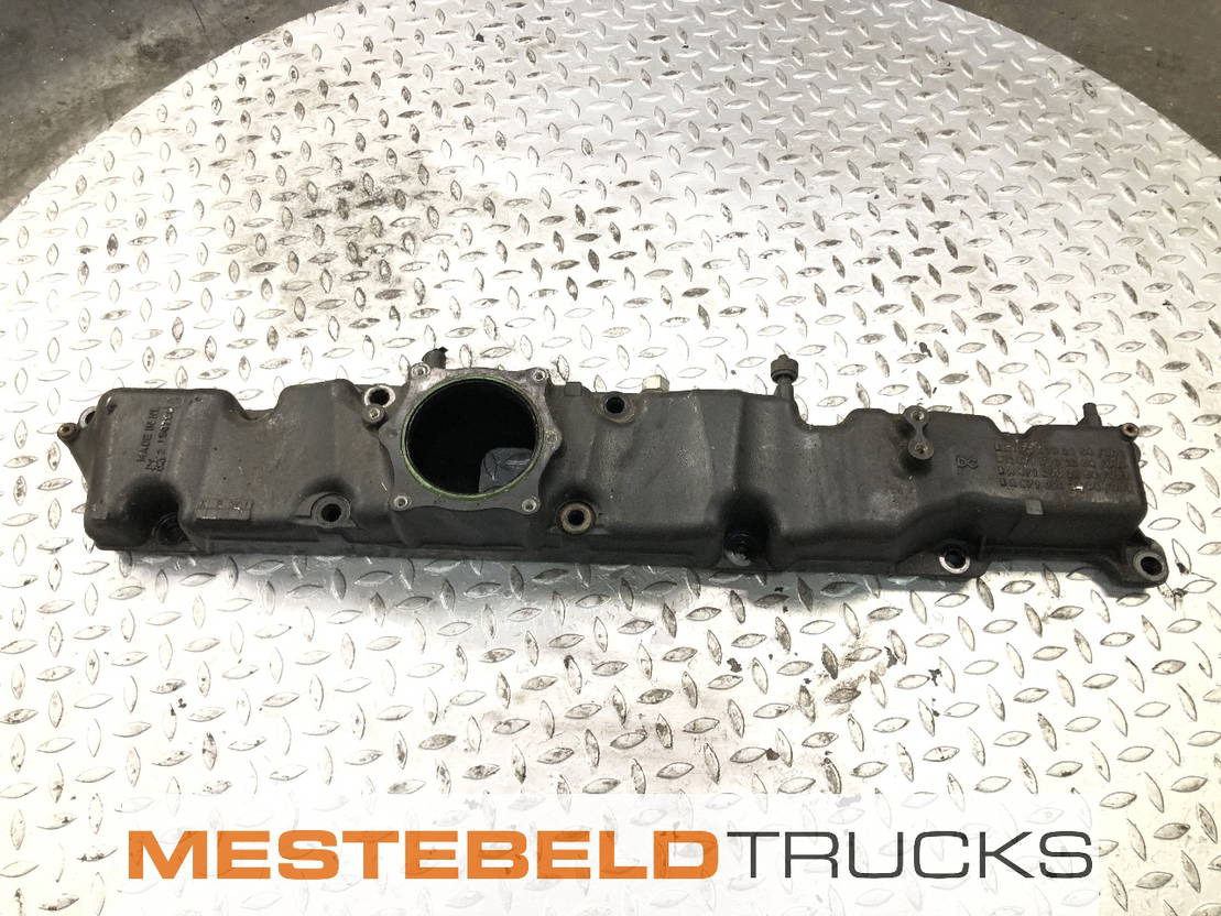 Mercedes-Benz Inlaatspruitstuk OM MP4 - Motor e peças por Camião: foto 1 Mercedes-Benz Inlaatspruitstuk OM MP4 - Motor e peças por Camião: foto 1