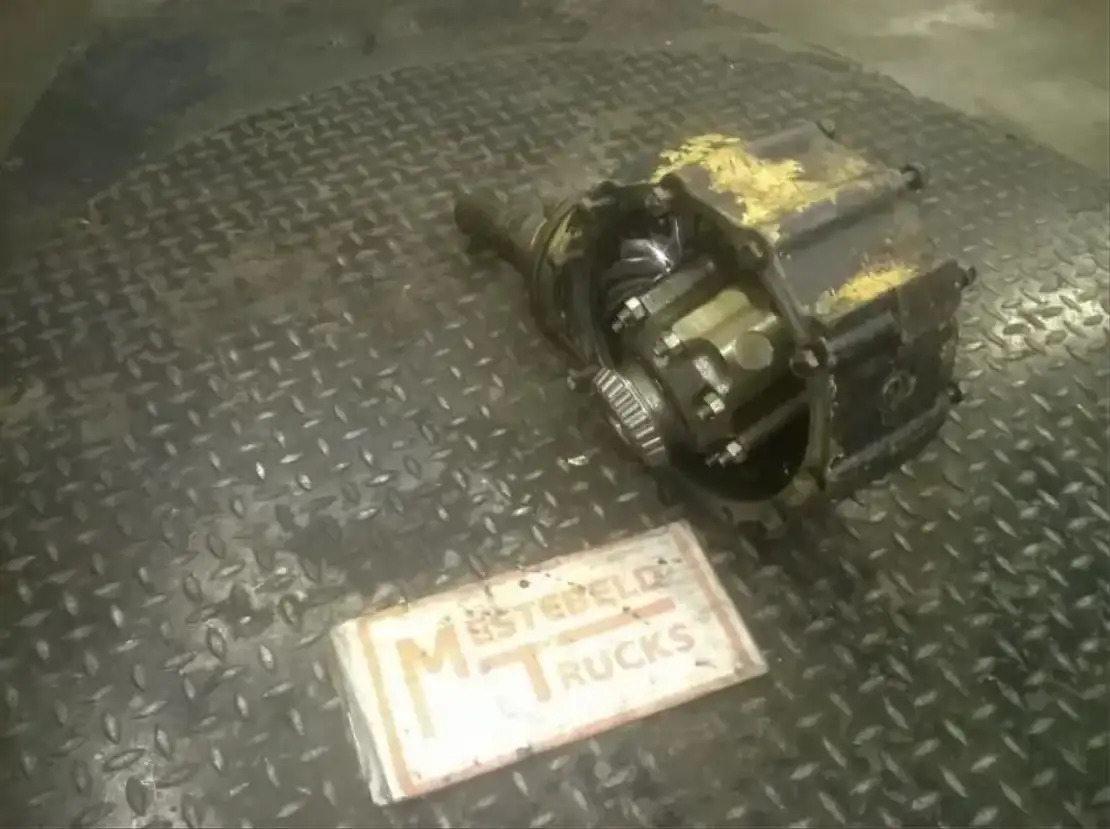 Mercedes-Benz Unimog - Eixo dianteiro por Camião: foto 1 Mercedes-Benz Unimog - Eixo dianteiro por Camião: foto 1