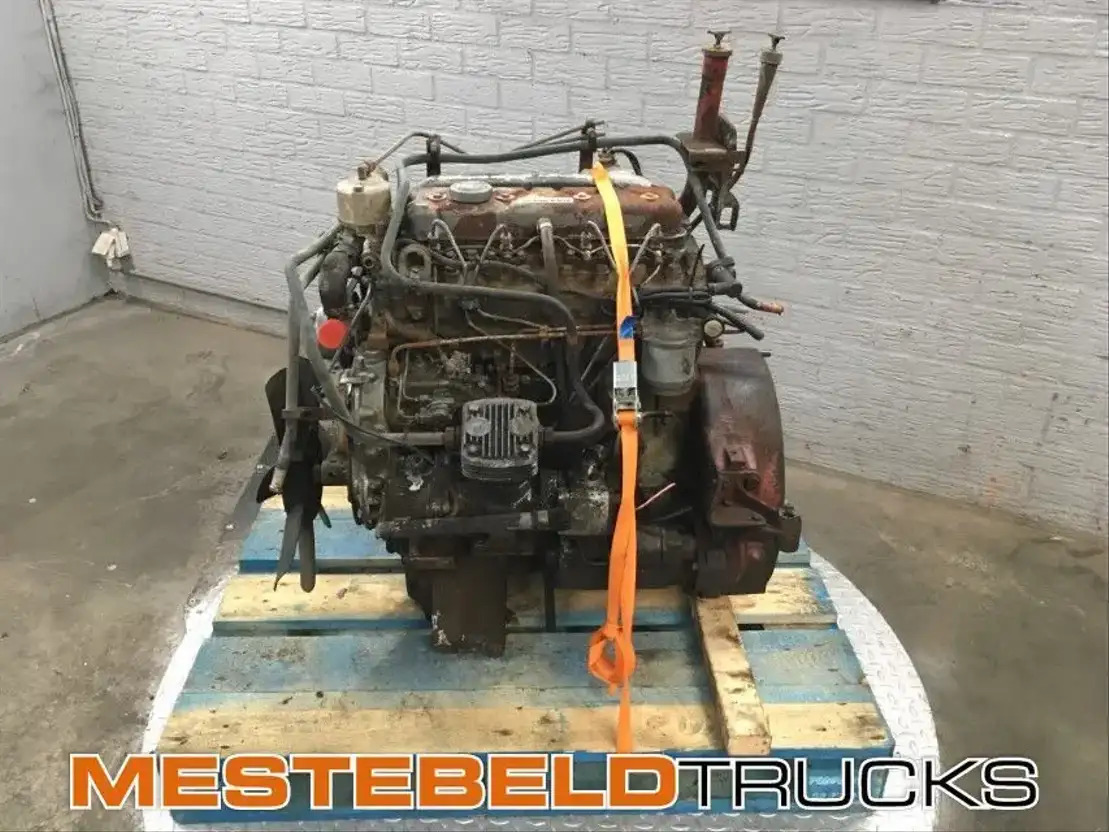 Perkins Motor 4 cilinder - Motor por Camião: foto 2 Perkins Motor 4 cilinder - Motor por Camião: foto 2