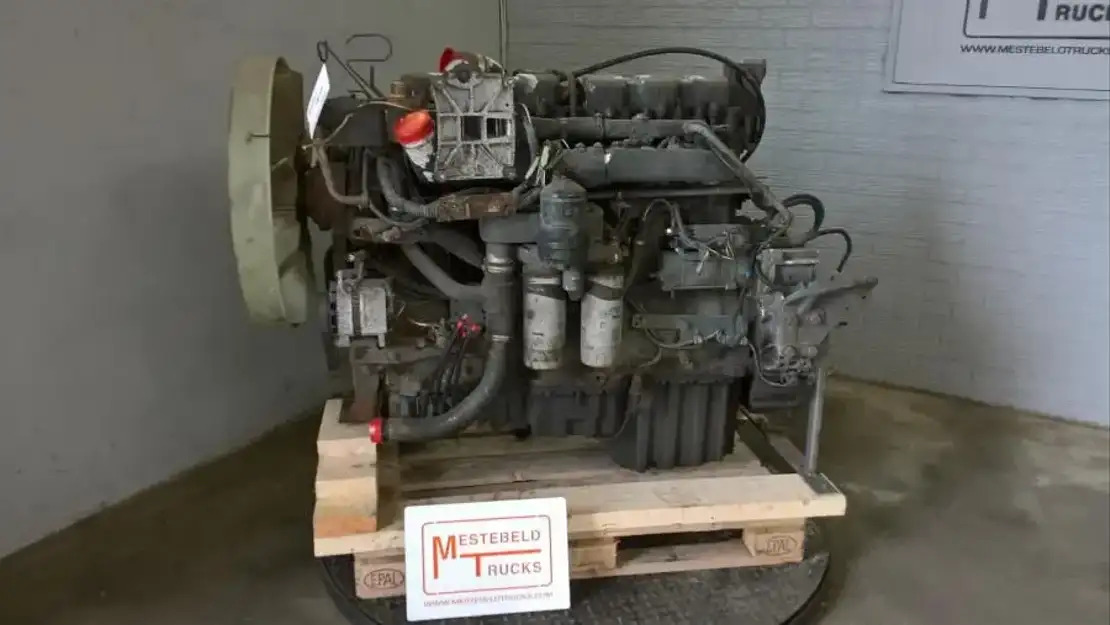 Renault Motor Magnum AE 400 E-tech - Motor por Camião: foto 1 Renault Motor Magnum AE 400 E-tech - Motor por Camião: foto 1