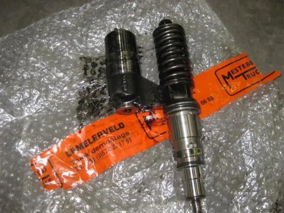 Scania Injektor P270 - Injector por Camião: foto 1 Scania Injektor P270 - Injector por Camião: foto 1