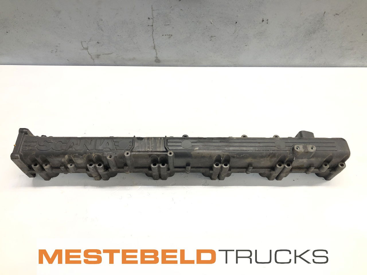 Scania Inlaatspruitstuk - Motor por Camião: foto 1 Scania Inlaatspruitstuk - Motor por Camião: foto 1