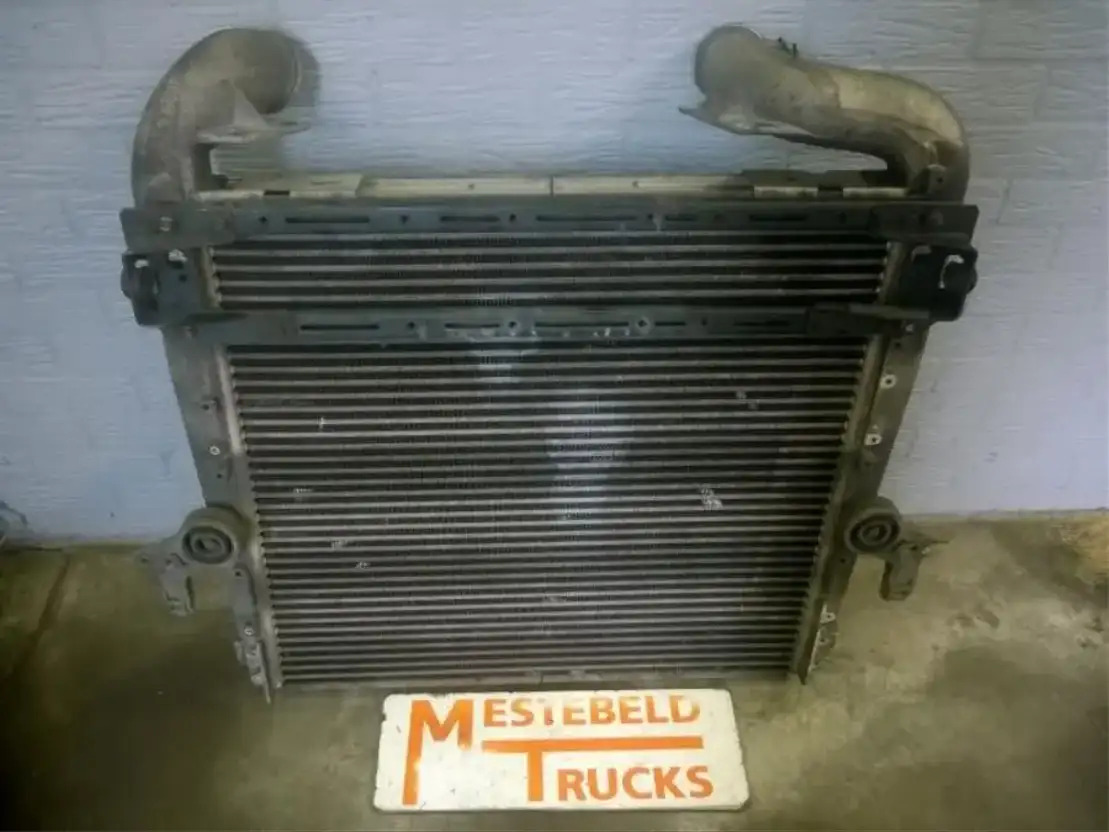 Scania Intercooler R-serie - Sistema de arrefecimento por Camião: foto 2 Scania Intercooler R-serie - Sistema de arrefecimento por Camião: foto 2