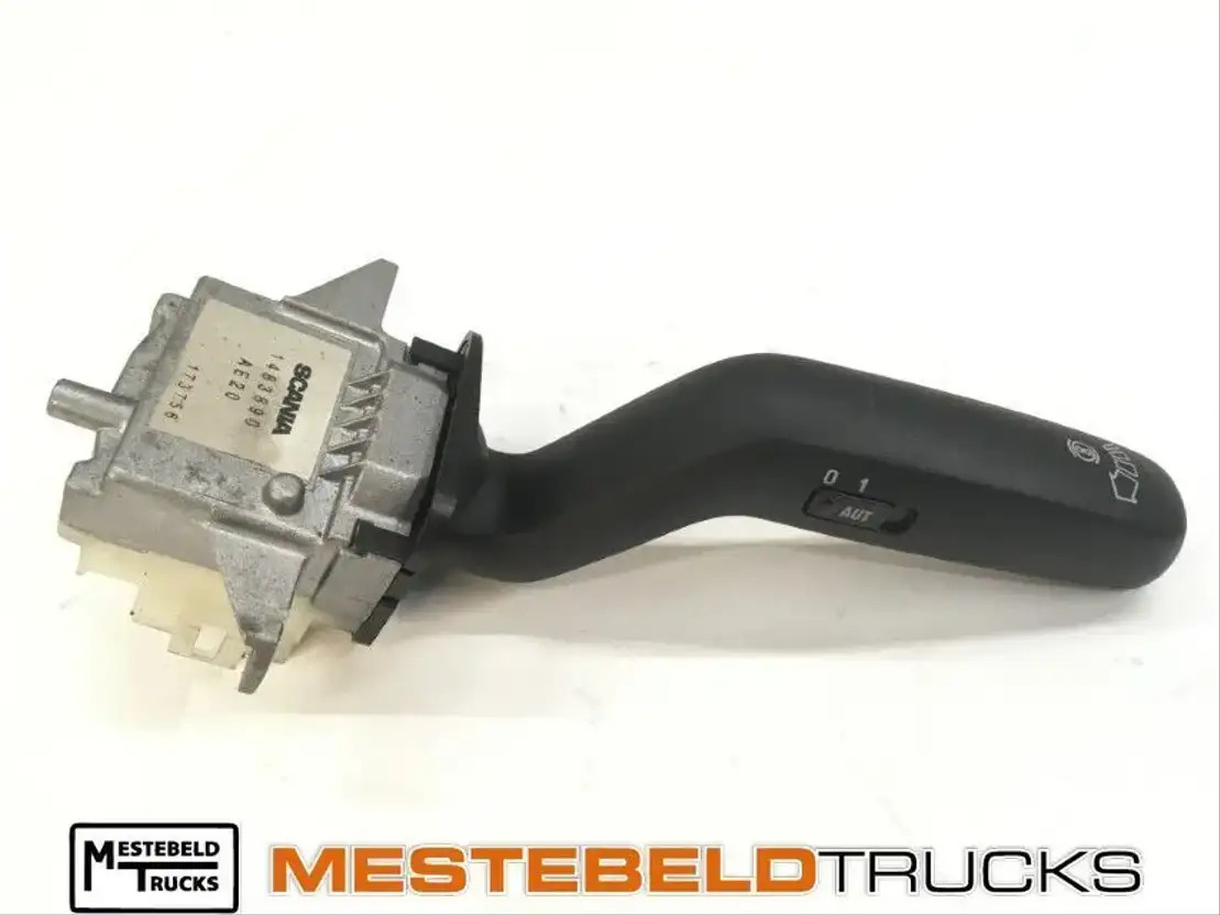 Scania S tuurschakelaar retarder P-serie - Sistema elétrico por Camião: foto 1 Scania S tuurschakelaar retarder P-serie - Sistema elétrico por Camião: foto 1