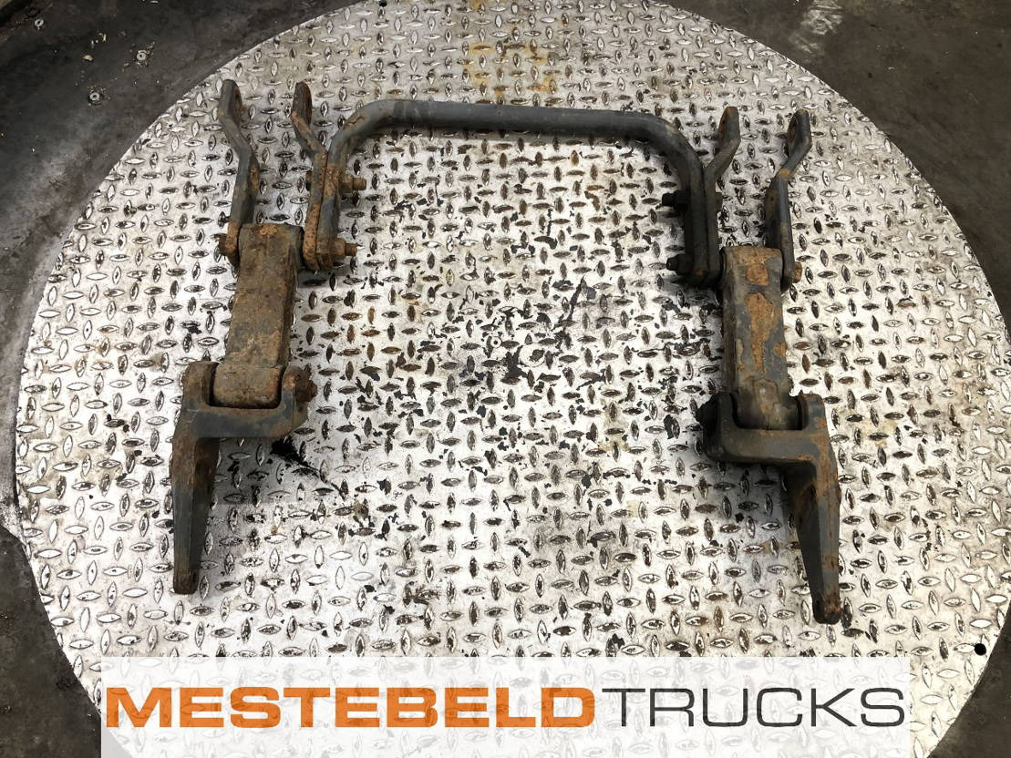 Volvo Stabilisatorstang vooras - Eixo dianteiro por Camião: foto 1 Volvo Stabilisatorstang vooras - Eixo dianteiro por Camião: foto 1