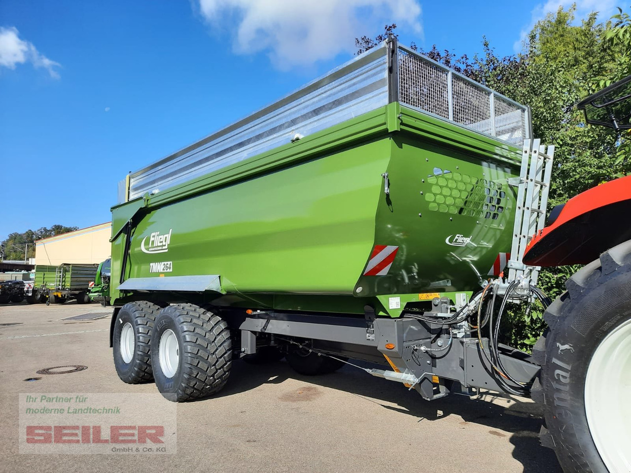 Fliegl TMK 264 FOX 32m³ - Reboque basculante agrícola: foto 1 Fliegl TMK 264 FOX 32m³ - Reboque basculante agrícola: foto 1