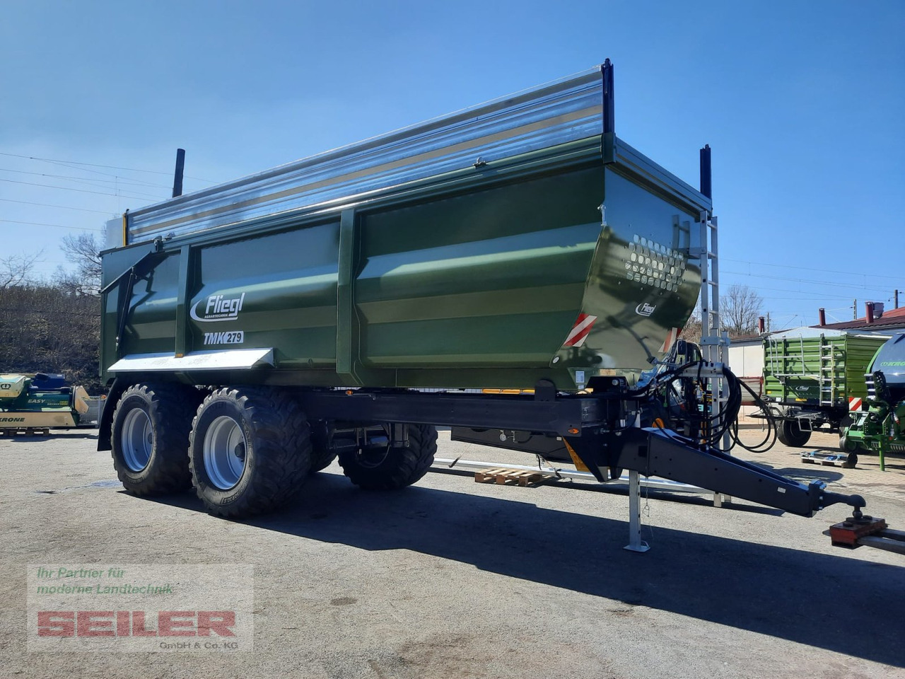 Fliegl TMK 279 FOX 43m³ - Reboque basculante agrícola: foto 2 Fliegl TMK 279 FOX 43m³ - Reboque basculante agrícola: foto 2