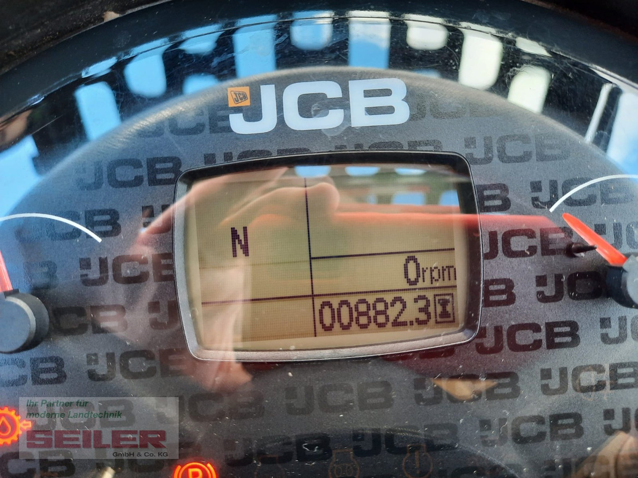 JCB 403 Agri PLUS - Carregadora articulada: foto 5 JCB 403 Agri PLUS - Carregadora articulada: foto 5