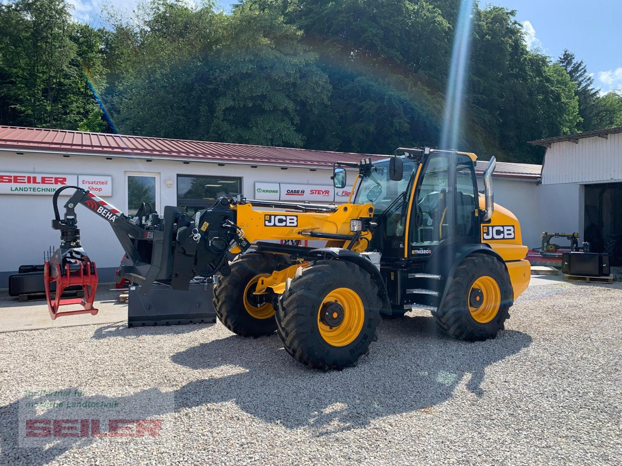 JCB TM 320 S Agri - Pá carregadora telescópica: foto 1 JCB TM 320 S Agri - Pá carregadora telescópica: foto 1