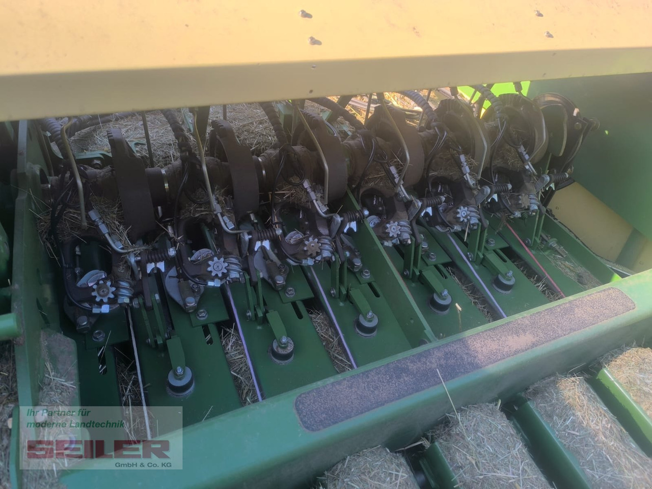 Krone Big Pack 1270 XC - Enfardadeira de fardos quadrados: foto 5 Krone Big Pack 1270 XC - Enfardadeira de fardos quadrados: foto 5