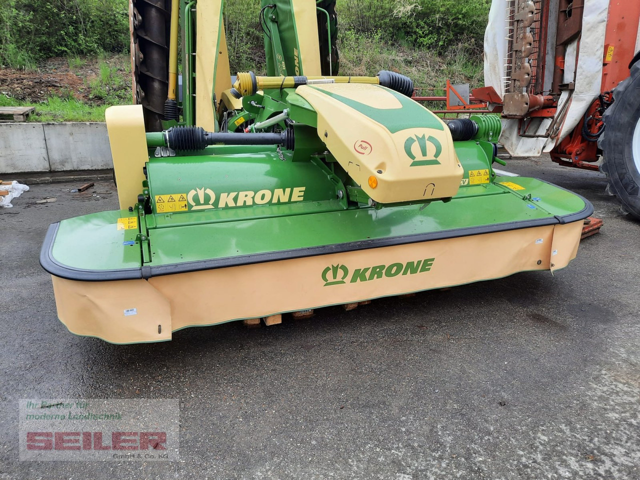 Krone Easy Cut F 320 CV - Gadanheira: foto 1 Krone Easy Cut F 320 CV - Gadanheira: foto 1