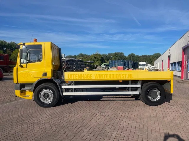 DAF CF 75.240 Automatic Euro 2 NL-Truck Original km's - Camião de caixa aberta/ Plataforma: foto 4 DAF CF 75.240 Automatic Euro 2 NL-Truck Original km's - Camião de caixa aberta/ Plataforma: foto 4
