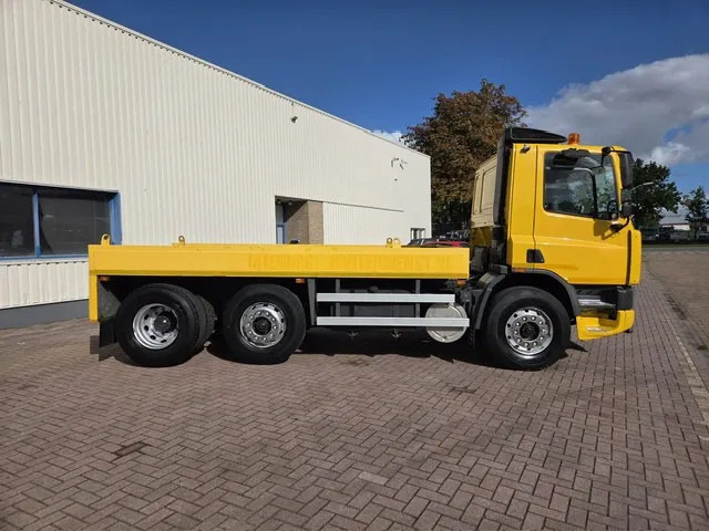 DAF CF 75.250 6x2 Euro 2 Automatic NL-Truck Original KM'S - Camião chassi: foto 2 DAF CF 75.250 6x2 Euro 2 Automatic NL-Truck Original KM'S - Camião chassi: foto 2