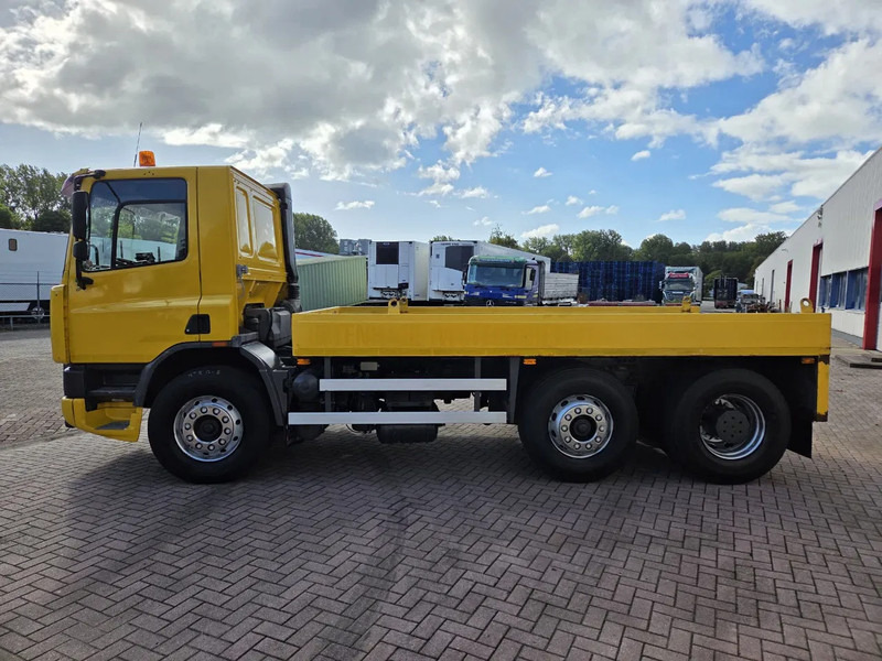 DAF CF 75.250 6x2 Euro 2 Automatic NL-Truck Original KM'S - Camião chassi: foto 3 DAF CF 75.250 6x2 Euro 2 Automatic NL-Truck Original KM'S - Camião chassi: foto 3