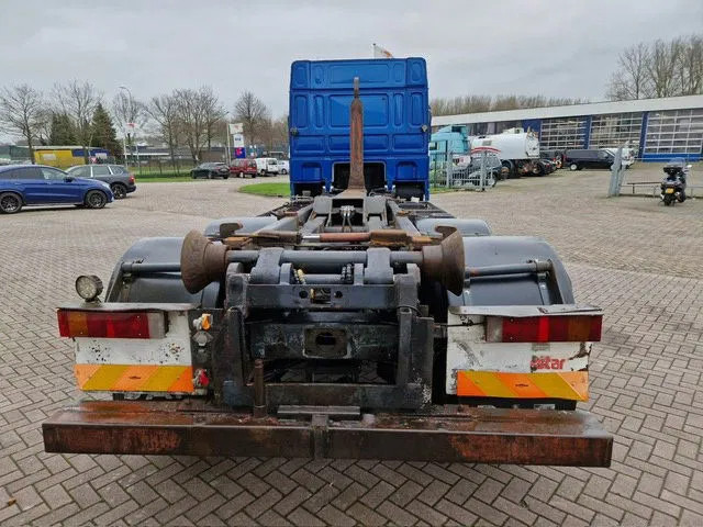 DAF XF 95.430 6x2 Manual-Gear Euro 4 - Camião chassi: foto 4 DAF XF 95.430 6x2 Manual-Gear Euro 4 - Camião chassi: foto 4