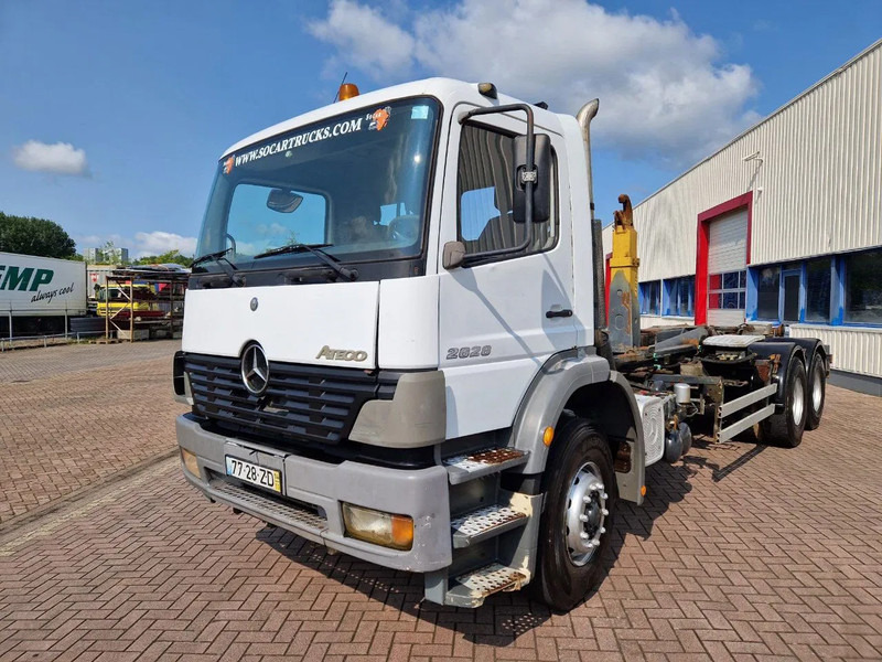 Mercedes-Benz Atego 2628 6x4 Euro 3 Manual Gear full steel suspension - Camião polibenne: foto 2 Mercedes-Benz Atego 2628 6x4 Euro 3 Manual Gear full steel suspension - Camião polibenne: foto 2