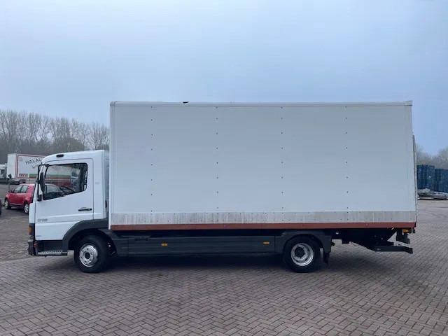 Mercedes-Benz Atego 818 Full Steel EURO 3 Manual gear NL-Truck - Camião furgão: foto 2 Mercedes-Benz Atego 818 Full Steel EURO 3 Manual gear NL-Truck - Camião furgão: foto 2