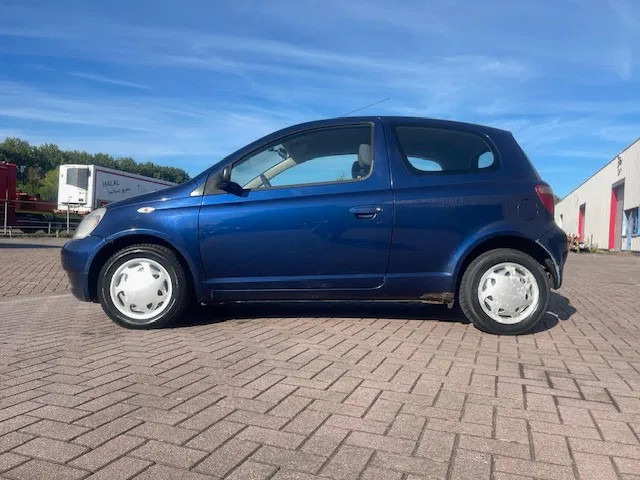 Toyota Yaris 1.3 3DRS - Hatchback: foto 4 Toyota Yaris 1.3 3DRS - Hatchback: foto 4