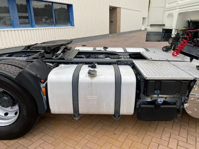 DAF XF 105.410 Euro 5 Automatic Retarder - Tractor: foto 3 DAF XF 105.410 Euro 5 Automatic Retarder - Tractor: foto 3