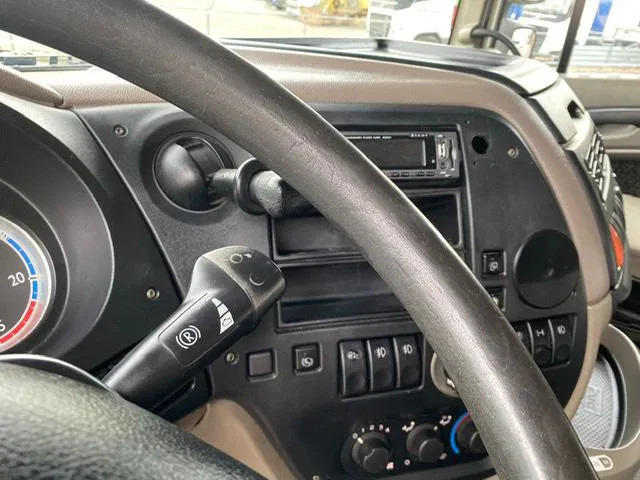 Tractor DAF XF 105.510 Euro 5 Retarder Automatic: foto 13