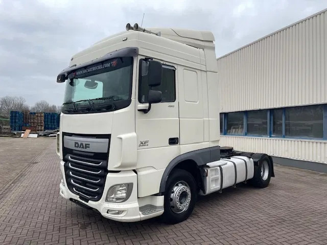 DAF XF 460 Retarder 2x Fuel-tanks - Tractor: foto 4 DAF XF 460 Retarder 2x Fuel-tanks - Tractor: foto 4