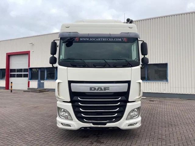 DAF XF 460 Retarder 2x Fuel-tanks - Tractor: foto 2 DAF XF 460 Retarder 2x Fuel-tanks - Tractor: foto 2