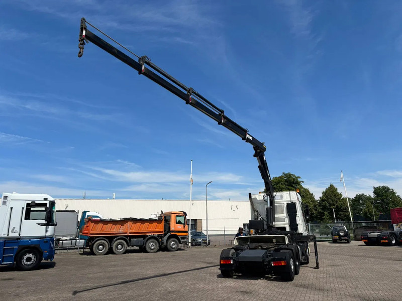 DAF XF 95.380 6X2 Manual-Gear 15T Crane Euro 4 - Tractor: foto 3 DAF XF 95.380 6X2 Manual-Gear 15T Crane Euro 4 - Tractor: foto 3