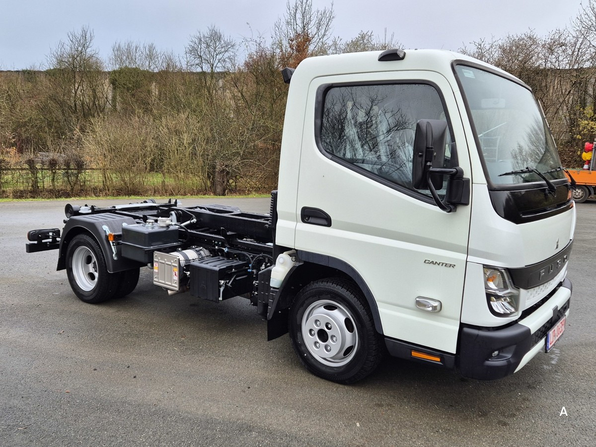 Camião polibenne novo FUSO 3C15 Duonic Aut.City Abrollkipper AHK 3.5T: foto 6