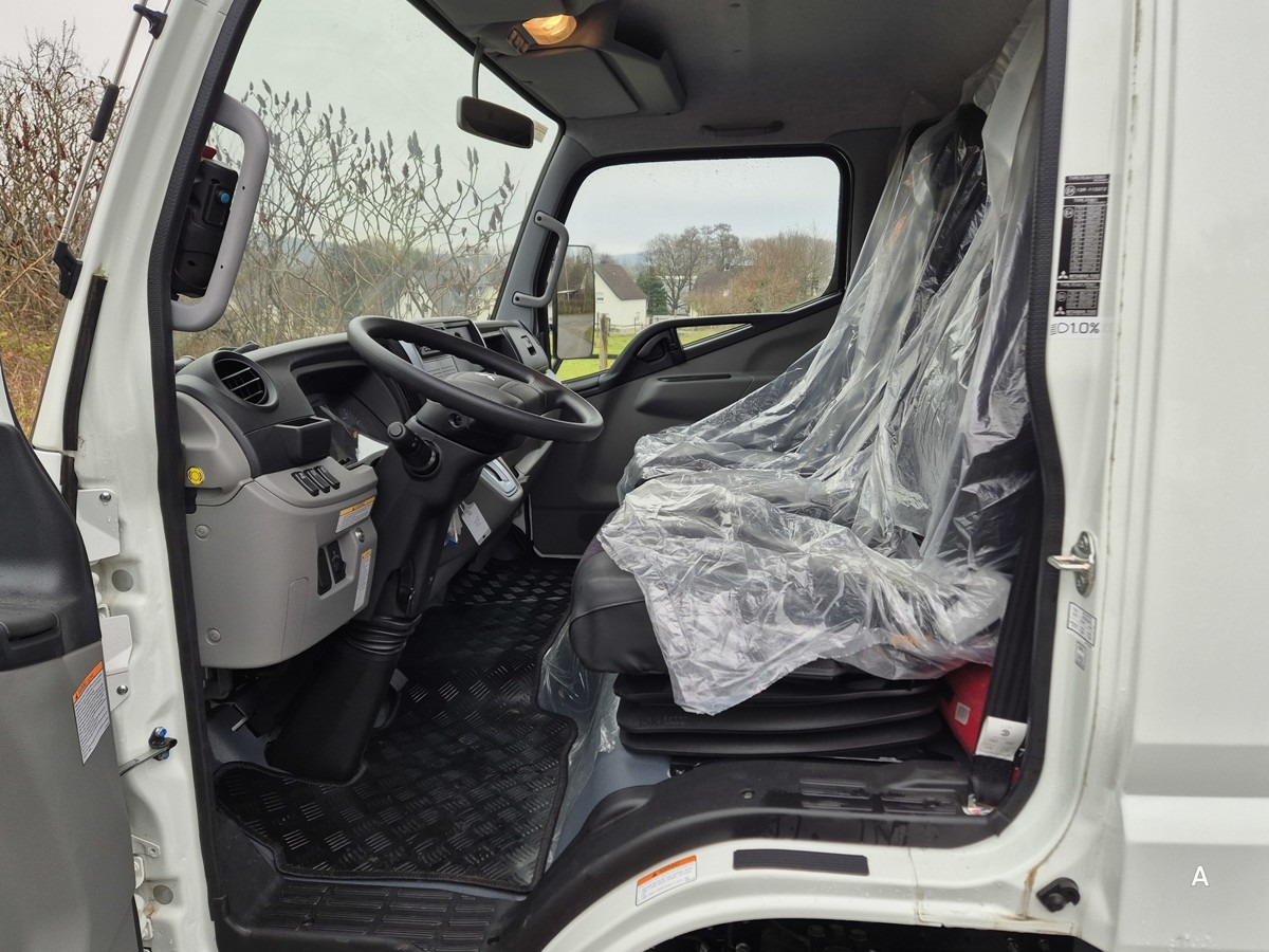 Camião polibenne novo FUSO 3C15 Duonic Aut.City Abrollkipper AHK 3.5T: foto 11