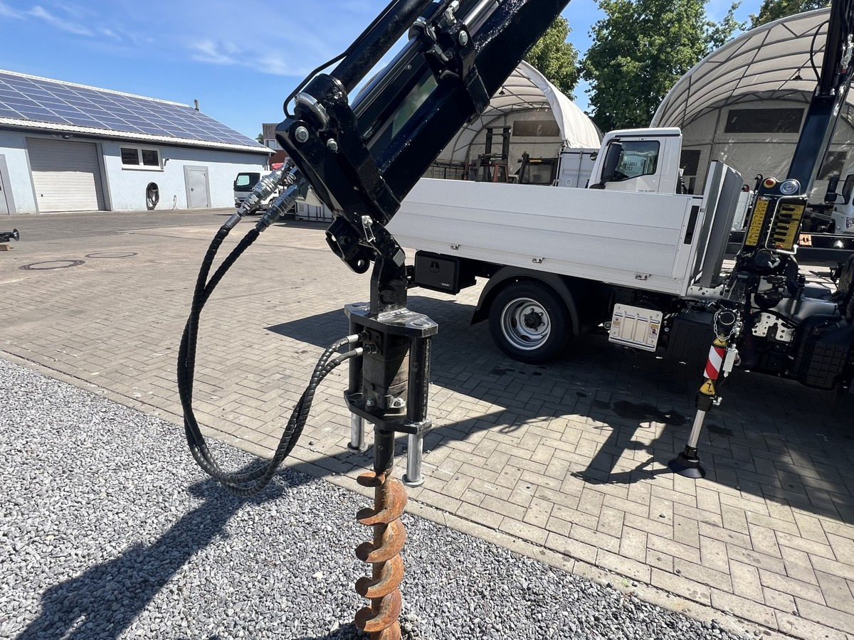 FUSO 3S15 Alu Pritsche 2.80m Ladekran Bohrgerät - Carrinha de caixa aberta: foto 3 FUSO 3S15 Alu Pritsche 2.80m Ladekran Bohrgerät - Carrinha de caixa aberta: foto 3