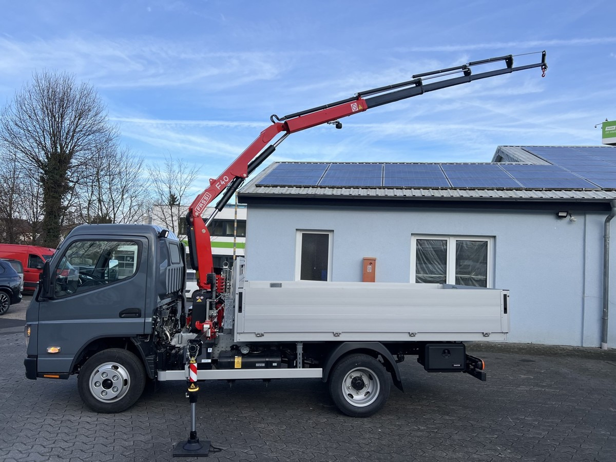 FUSO 6S15 Pritsche 3.0m Kran 4xhydr. Funk! - Carrinha de caixa aberta: foto 1 FUSO 6S15 Pritsche 3.0m Kran 4xhydr. Funk! - Carrinha de caixa aberta: foto 1