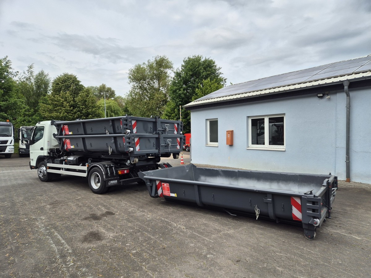 FUSO FUSO 9C18 40km/h City Abrollkipper WLF Swiss CH - Camião polibenne: foto 3 FUSO FUSO 9C18 40km/h City Abrollkipper WLF Swiss CH - Camião polibenne: foto 3