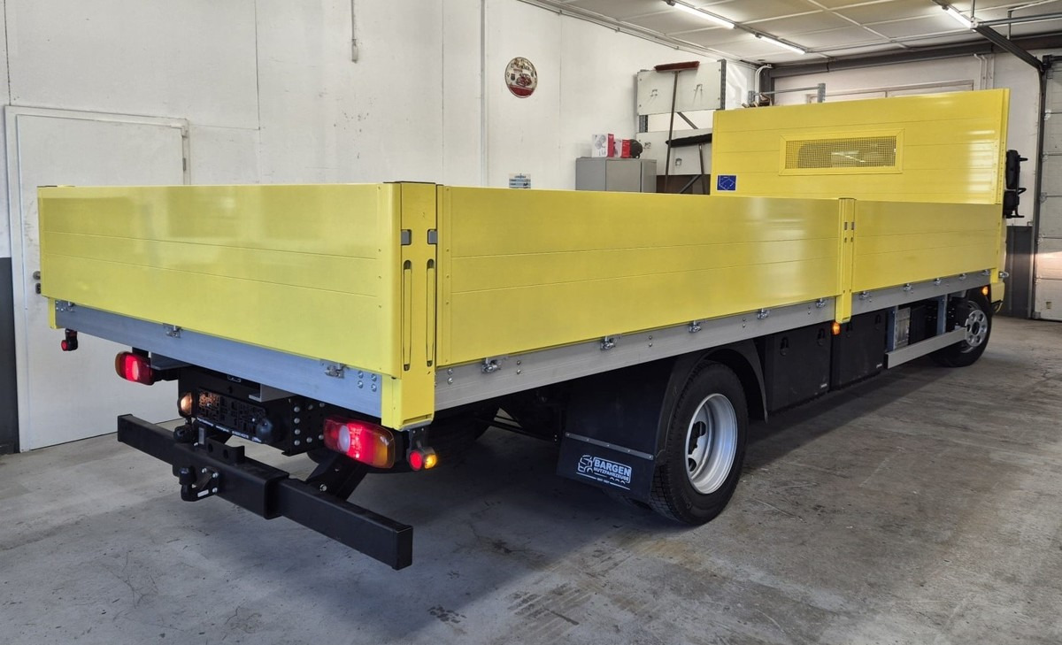 FUSO FUSO 9C18 Alu Pritsche 6.1m Mod.25 GSR NL4.0T! - Carrinha de caixa aberta: foto 3 FUSO FUSO 9C18 Alu Pritsche 6.1m Mod.25 GSR NL4.0T! - Carrinha de caixa aberta: foto 3