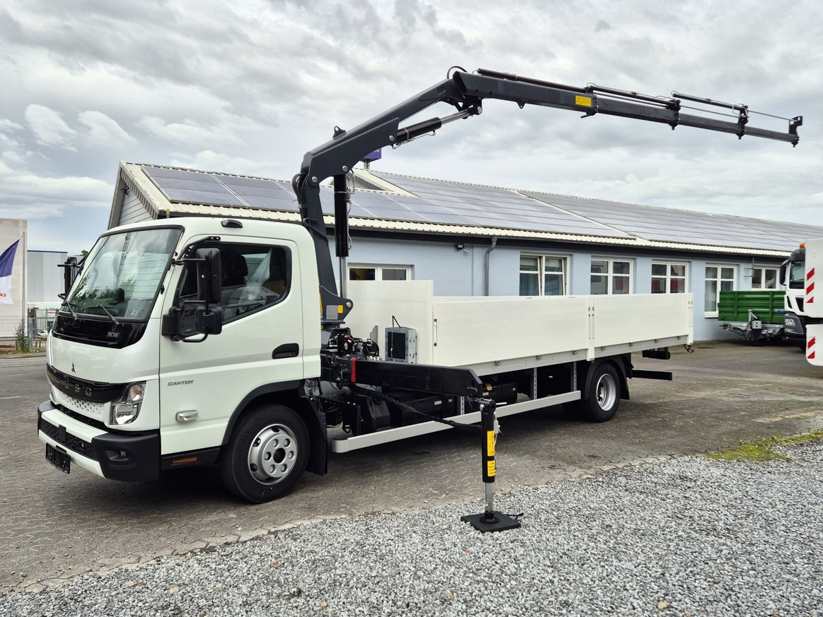 FUSO FUSO 9C18 Canter Alu Pritsche 5.5m Kran 3x hydr. - Carrinha de caixa aberta: foto 1 FUSO FUSO 9C18 Canter Alu Pritsche 5.5m Kran 3x hydr. - Carrinha de caixa aberta: foto 1
