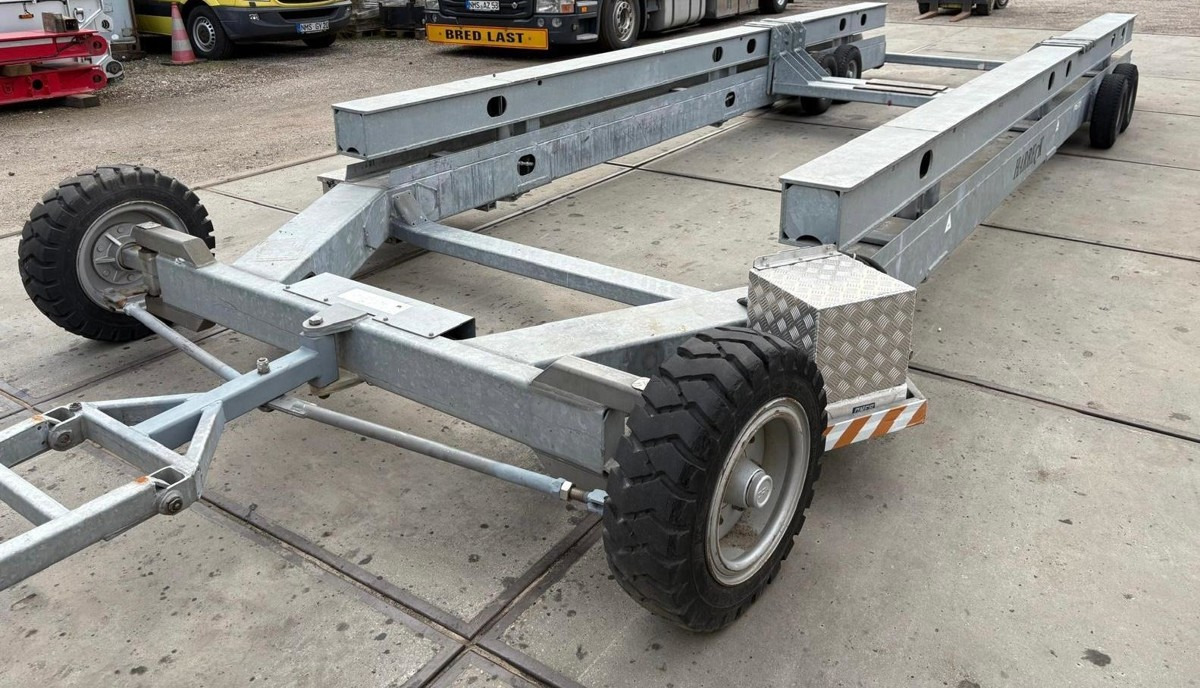 HARBECK Hafentrailer Harbeck LTS200 20t - Reboque para barco: foto 2 HARBECK Hafentrailer Harbeck LTS200 20t - Reboque para barco: foto 2