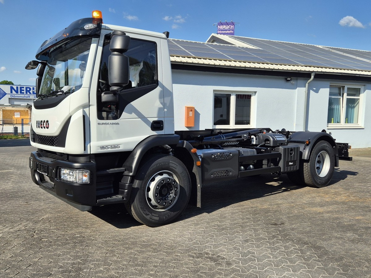 IVECO Euro Cargo 180E32 4x2 Abrollkipper Knick / Tele - Camião polibenne: foto 4 IVECO Euro Cargo 180E32 4x2 Abrollkipper Knick / Tele - Camião polibenne: foto 4