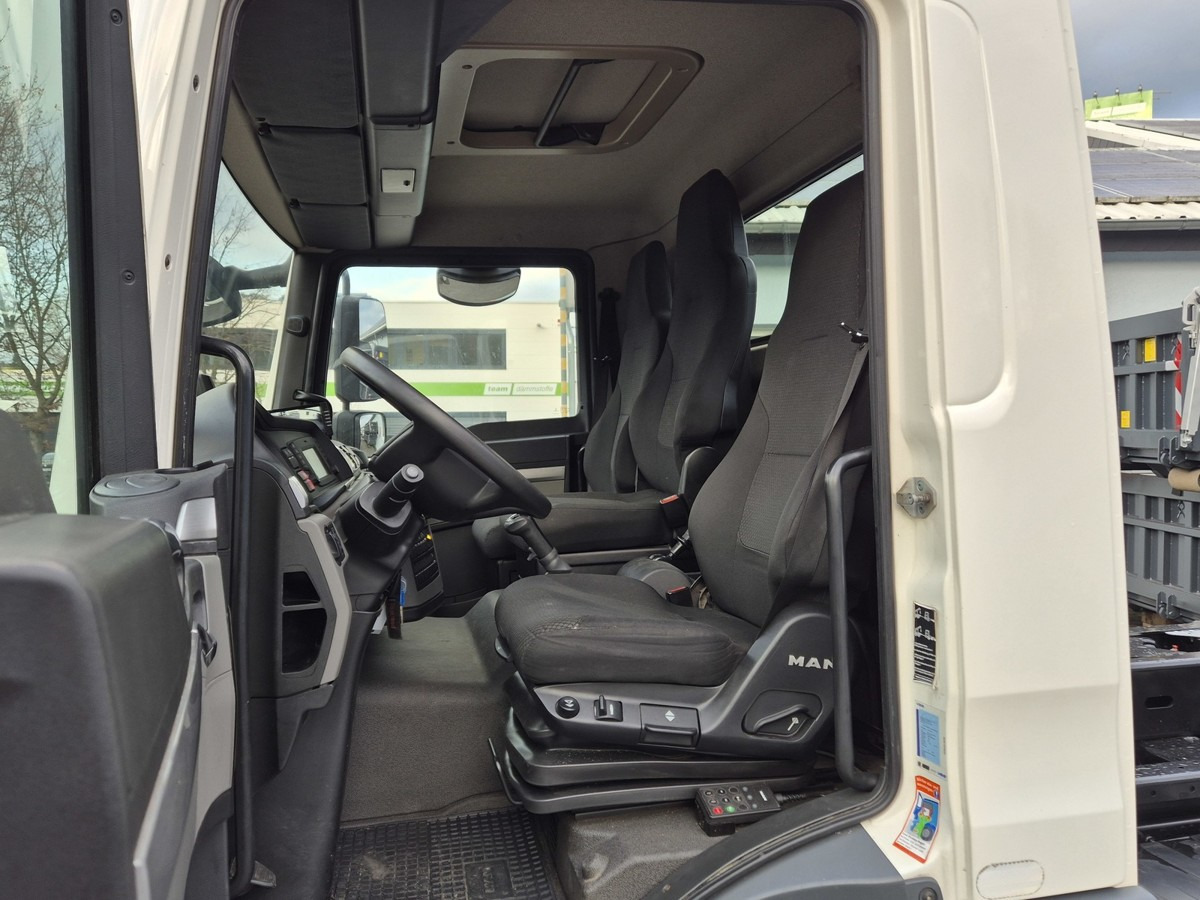 MAN TGL 12.250 BL City Abrollkipper AHK Euro 6 - Camião polibenne: foto 5 MAN TGL 12.250 BL City Abrollkipper AHK Euro 6 - Camião polibenne: foto 5