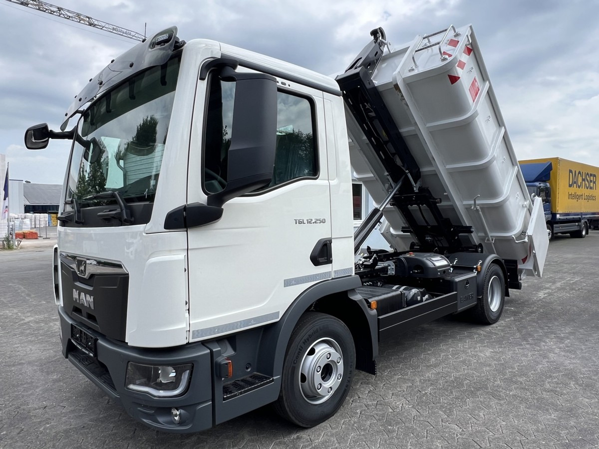 MAN TGL 12.250 BL NEU City Abrollkipper PowerMatic s - Camião polibenne: foto 2 MAN TGL 12.250 BL NEU City Abrollkipper PowerMatic s - Camião polibenne: foto 2