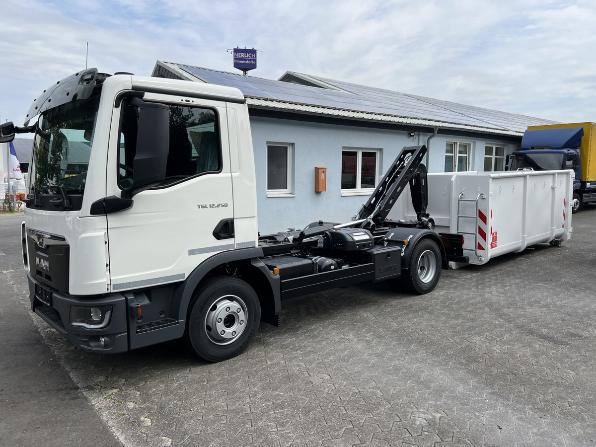MAN TGL 12.250 BL NEU City Abrollkipper Tipmatik - Camião polibenne: foto 1 MAN TGL 12.250 BL NEU City Abrollkipper Tipmatik - Camião polibenne: foto 1
