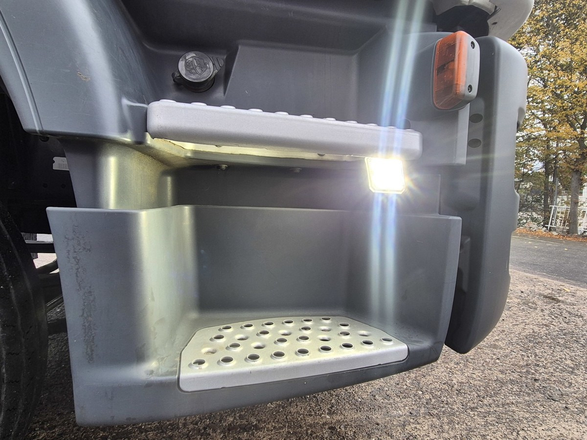 MAN TGM 15.290 BL Aut. Abrollkipper AHK - Camião polibenne: foto 5 MAN TGM 15.290 BL Aut. Abrollkipper AHK - Camião polibenne: foto 5